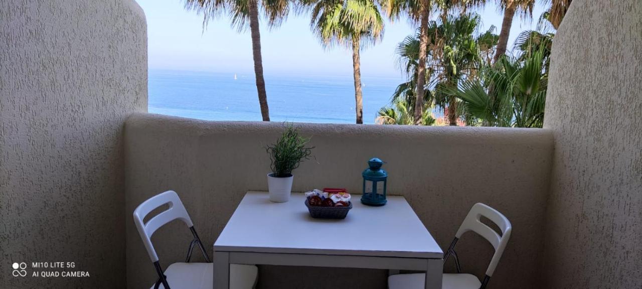 Estudio En Benalbeach, Vistas Mar, Primera Linea Playa Беналмадена Екстериор снимка